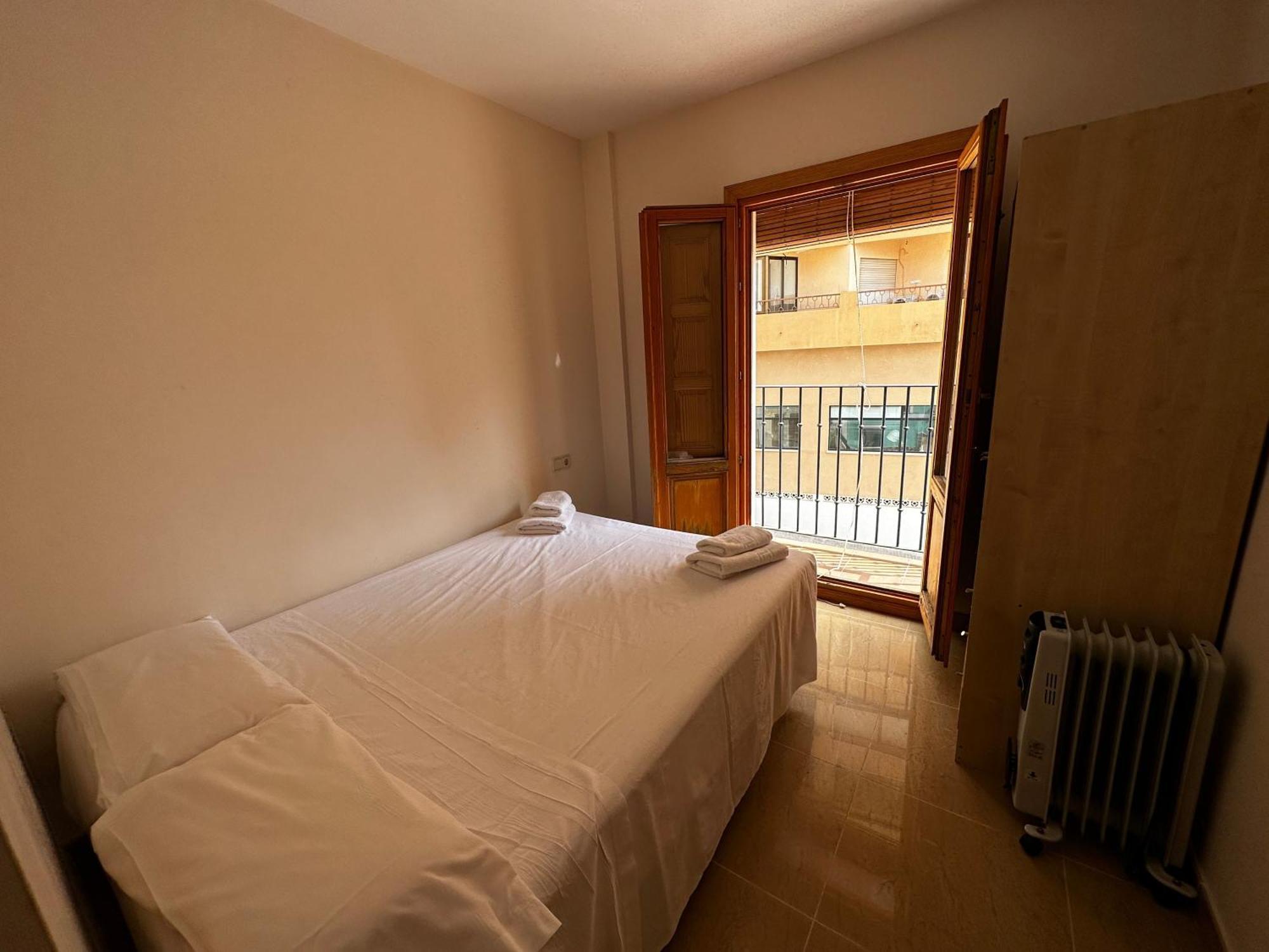 Mu, Apartamento Situada En La Muralla Del Casco Historico Вилахойоса Екстериор снимка